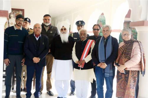 Governor of Haryana Bandaru Dattatreya calling on Baba Gurinder Singh Dhillon ji Guru and Spiritual Head of Radha Soami Satsang Beas at Beas today on Monday.